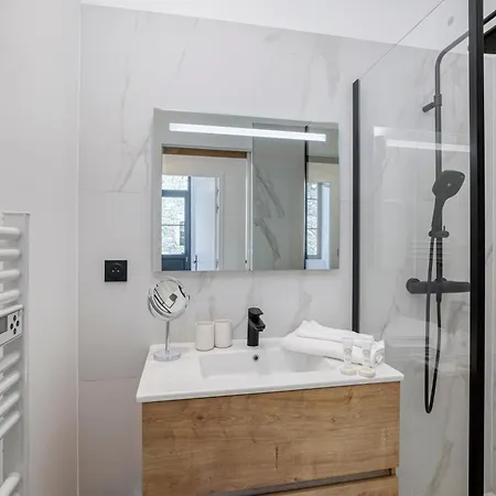 1 - Grand Appartement Spacieux Dans Un Chateau Du 17Eme Siecle, A 15Min De Lyon Vourles Exterior foto