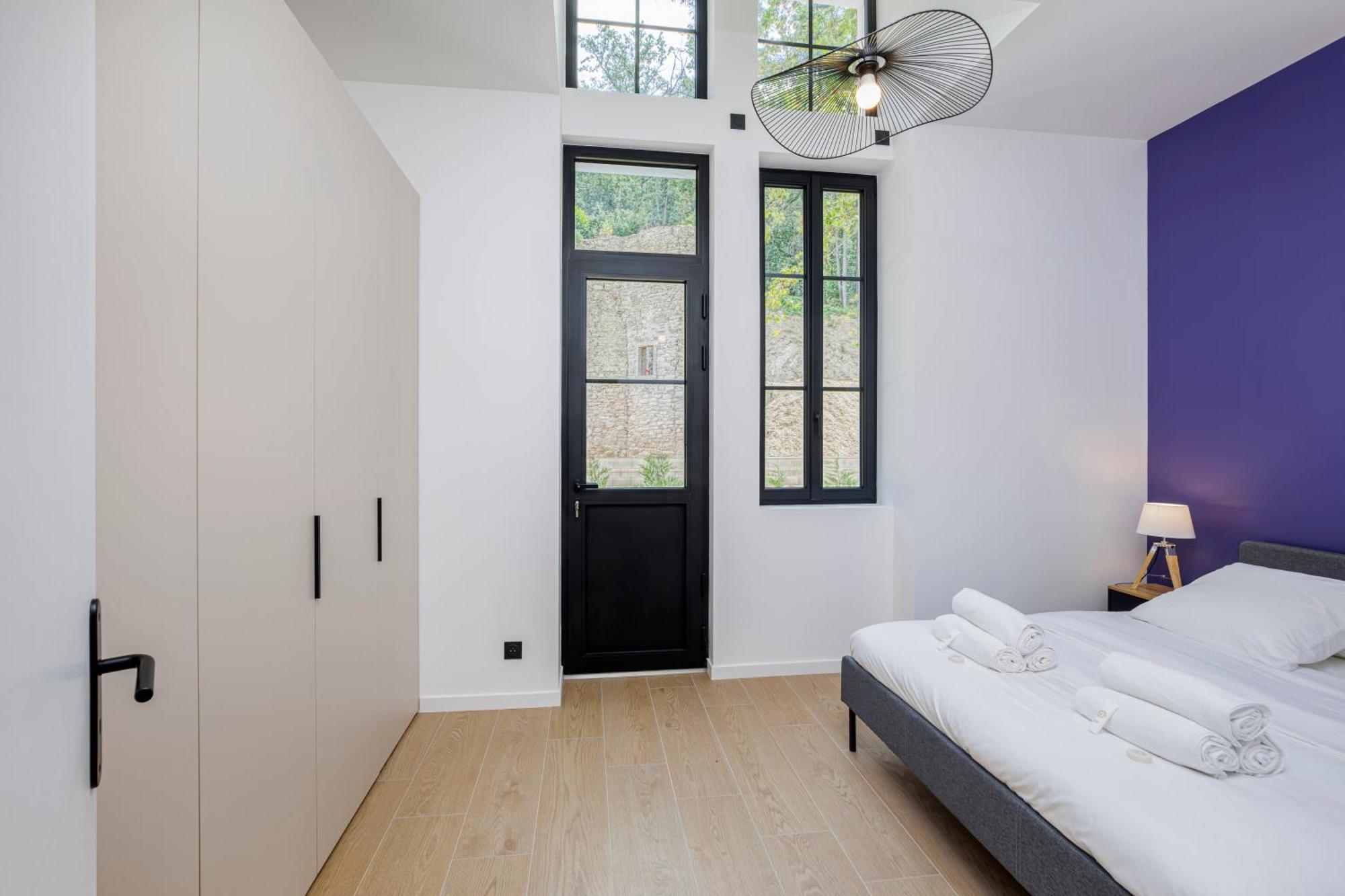 1 - Grand Spacieux Dans Un Chateau Du 17eme Siecle, A 15min De Lyon Apartment